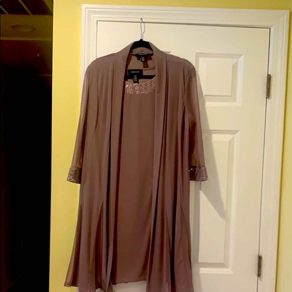 R&M Richards Taupe Midi Dress